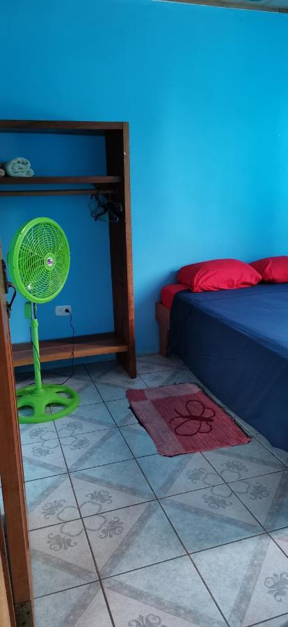 Cabinas Mitchaelle'S Puerto Viejo de Talamanca 外观 照片