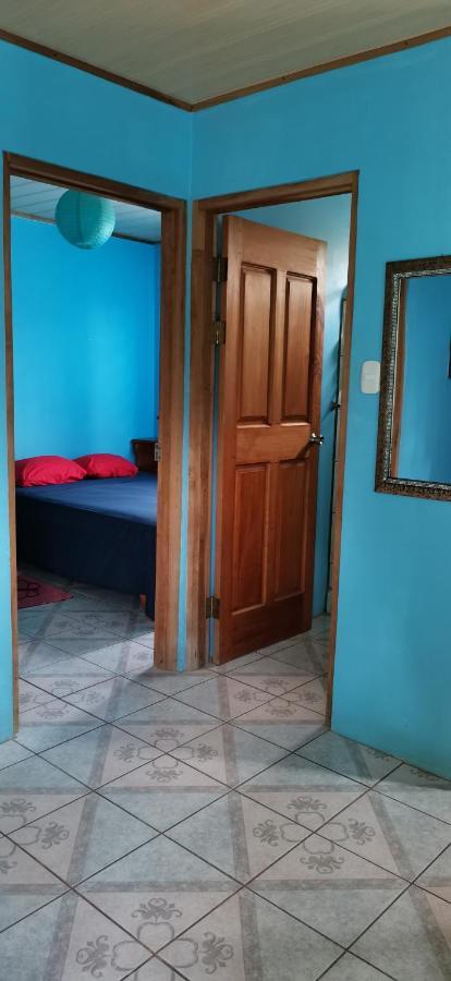 Cabinas Mitchaelle'S Puerto Viejo de Talamanca 外观 照片