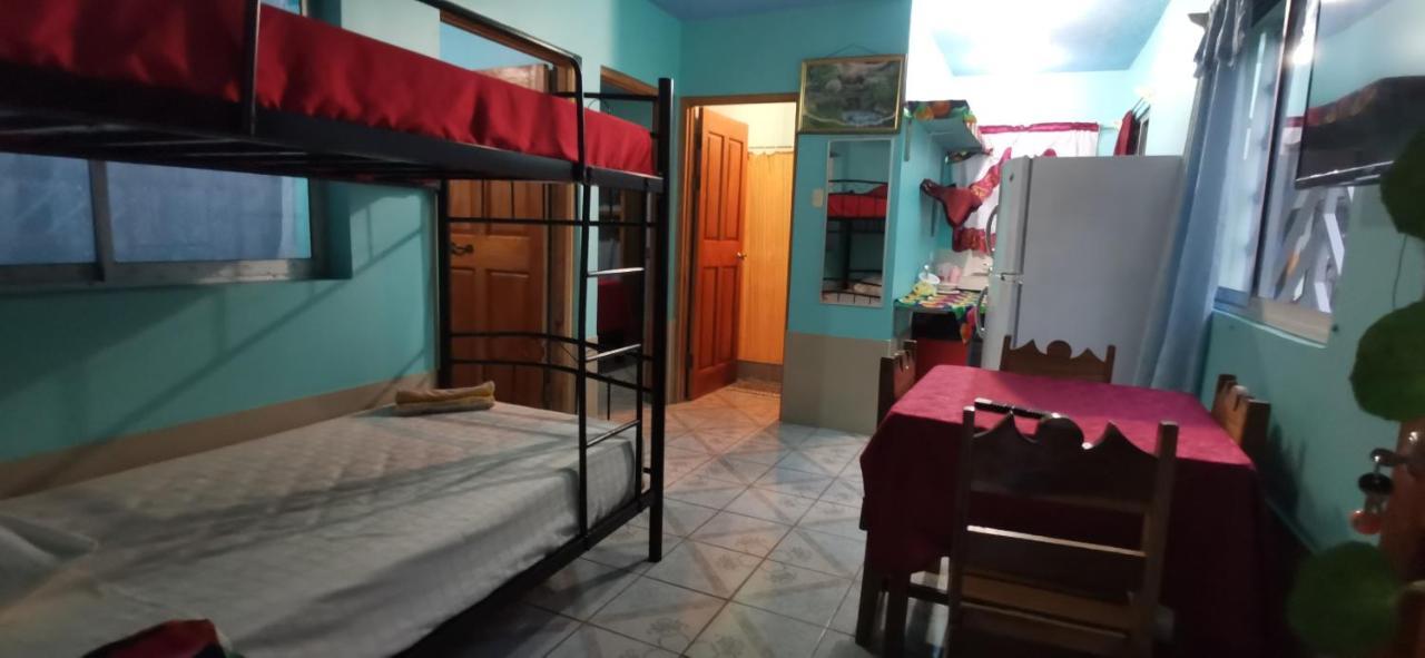 Cabinas Mitchaelle'S Puerto Viejo de Talamanca 外观 照片