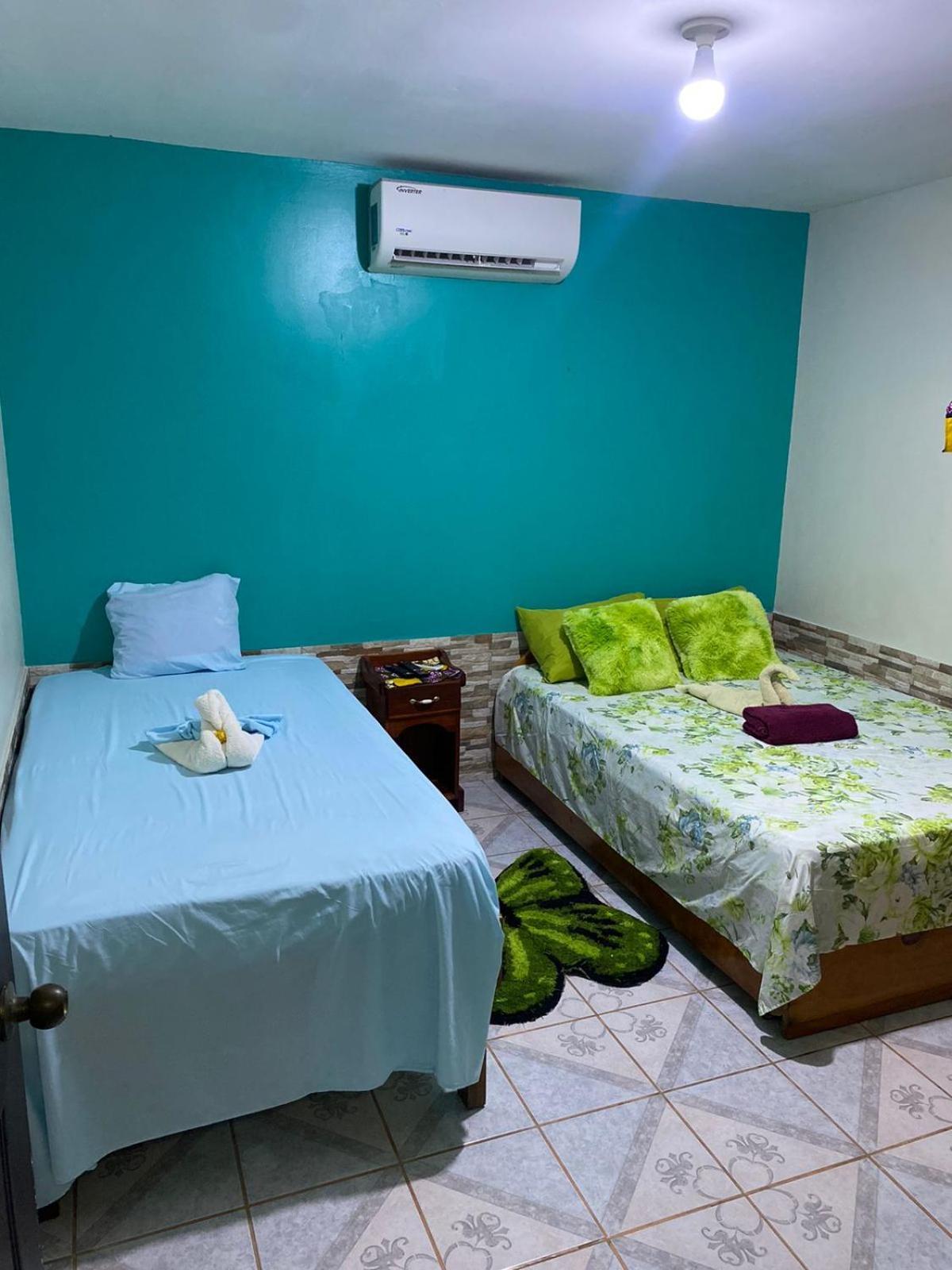 Cabinas Mitchaelle'S Puerto Viejo de Talamanca 外观 照片